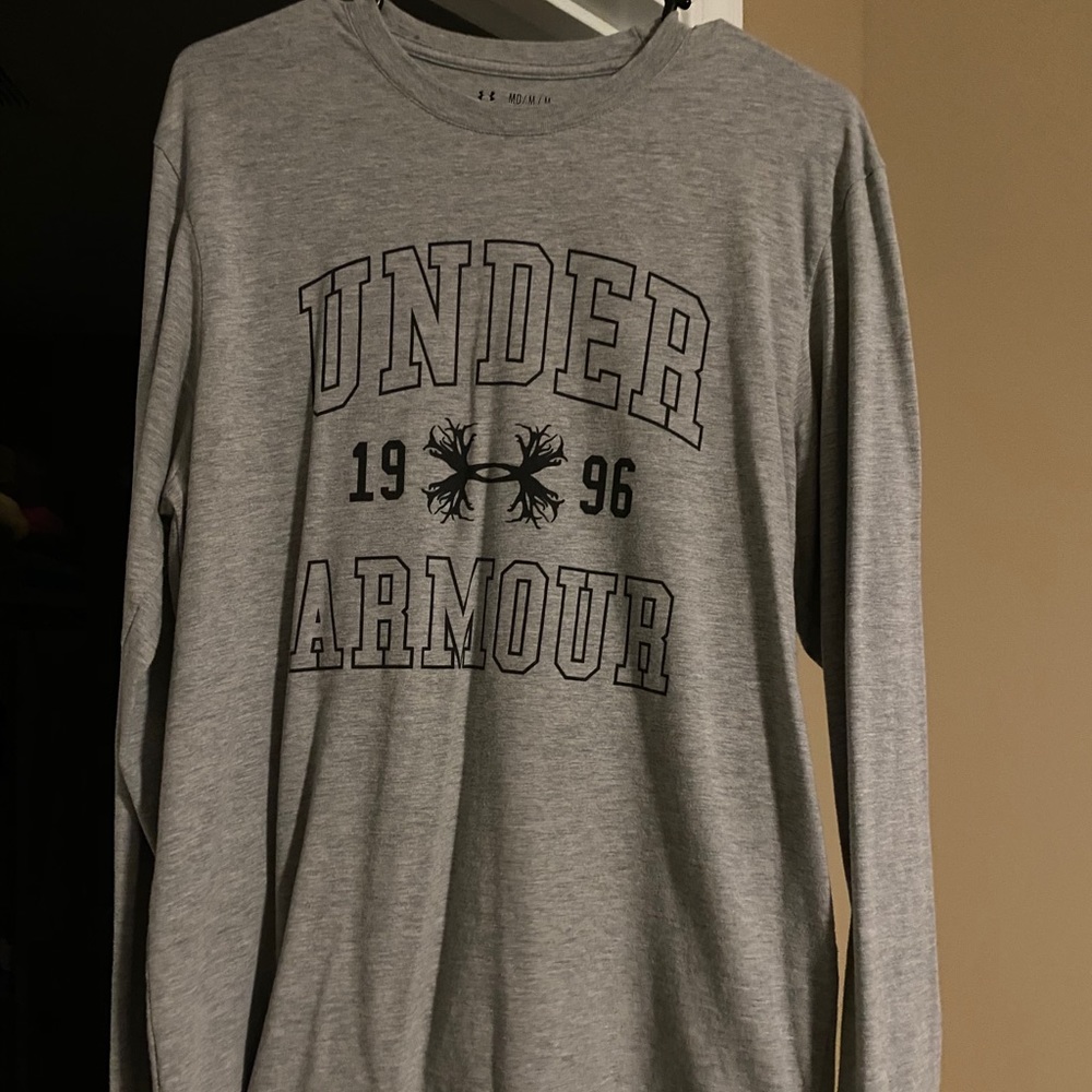 Under Armour Longsleeve men’s medium